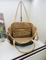 Bolso Louis Vuitton Neverfull - Imagen 3